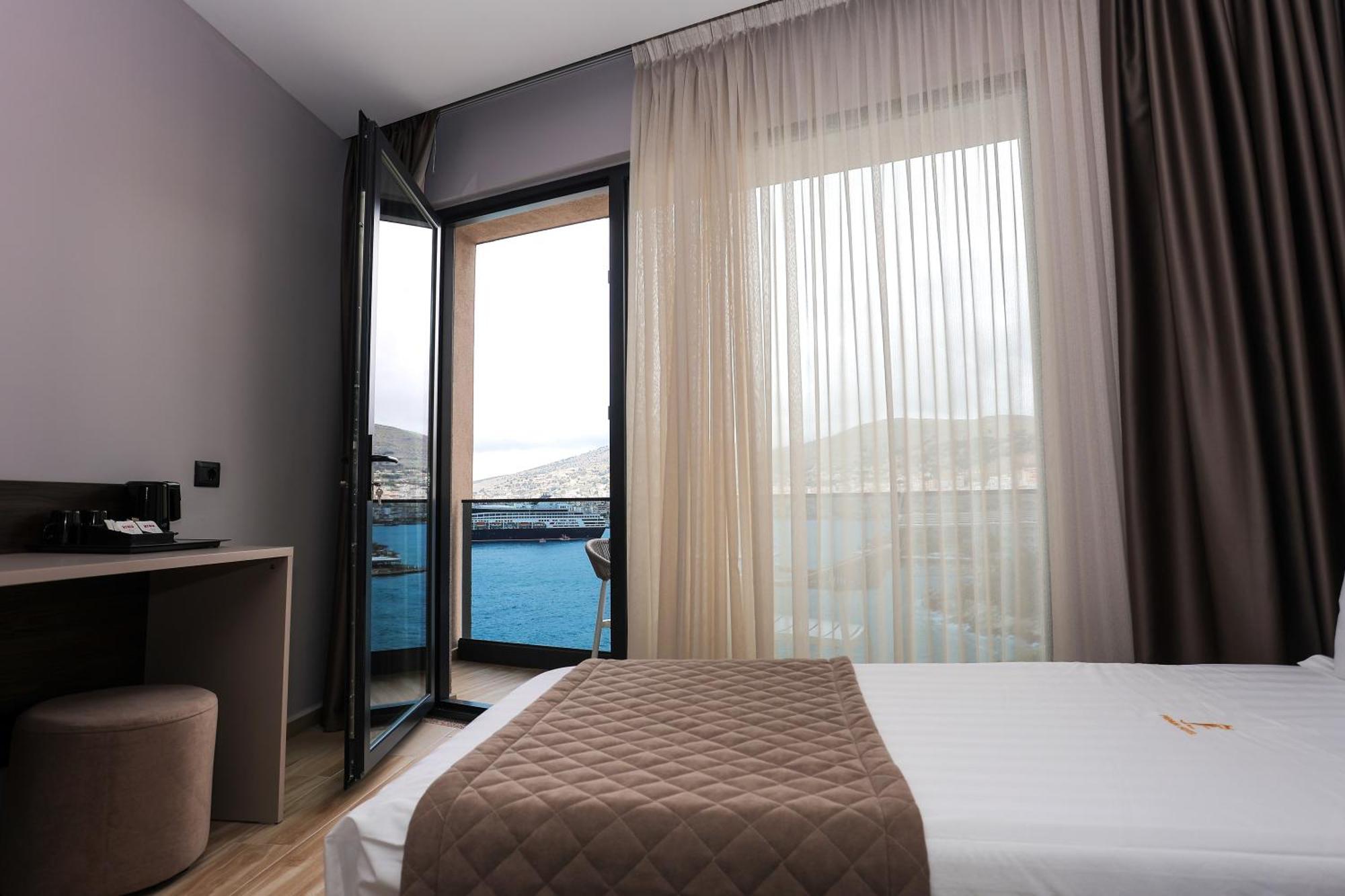 Joelle Premium Hotel Sarandë Eksteriør bilde