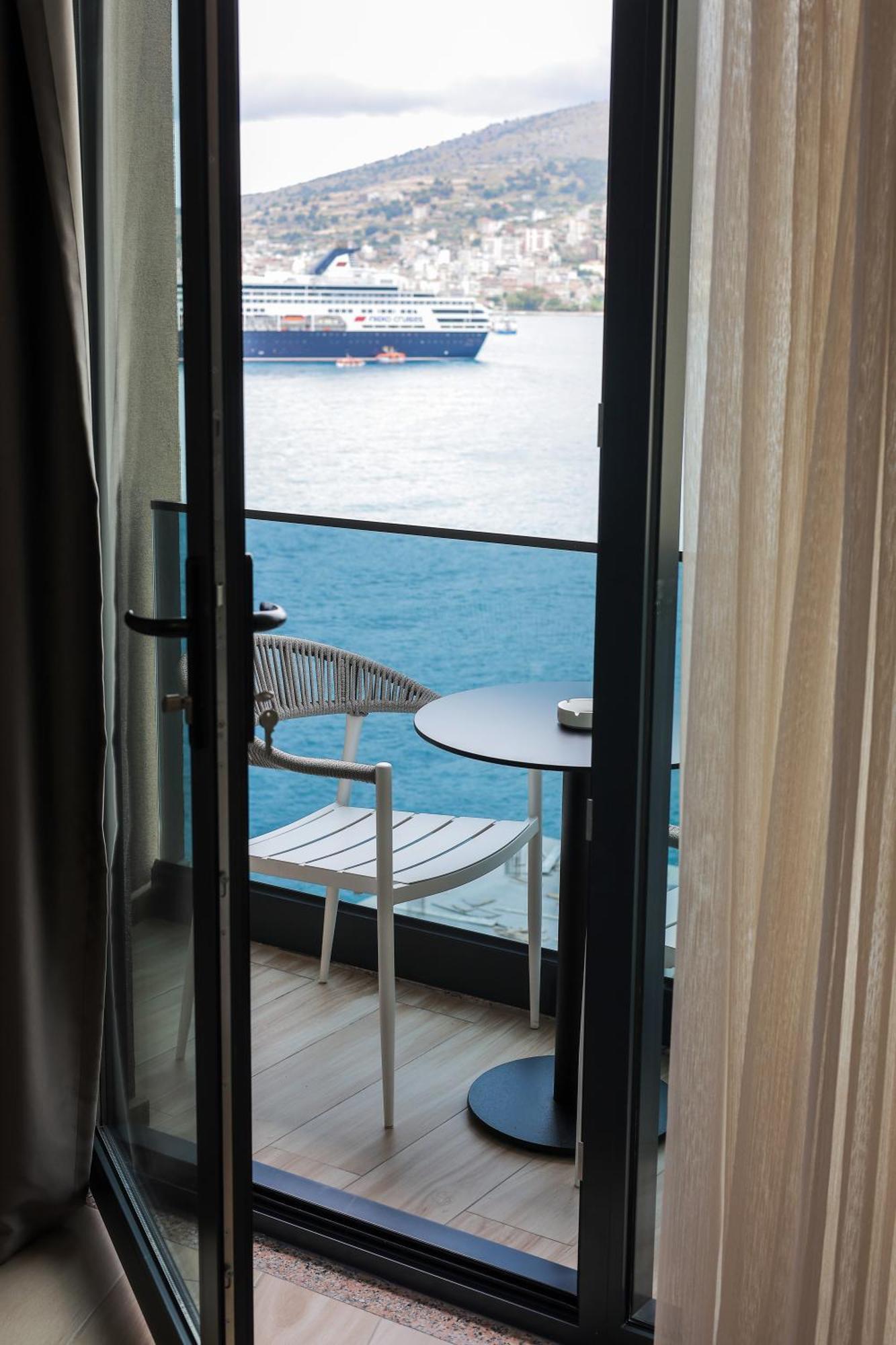 Joelle Premium Hotel Sarandë Eksteriør bilde